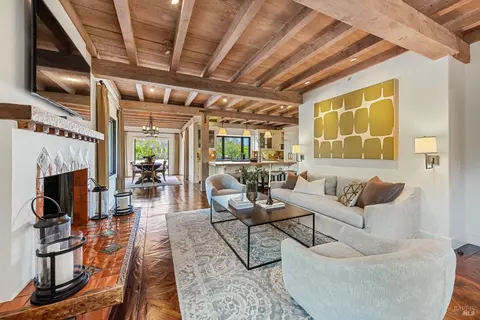 Living - 2 Via Elverano, Tiburon, CA 94920 photo 3 of 5