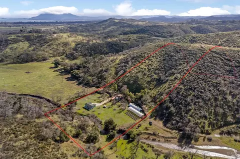 3207 Hendricks Rd, Lakeport, CA 95453