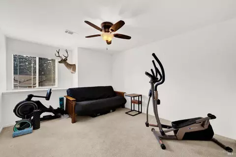 Living - 1530 Hannah Ct, Dixon, CA 95620 photo 5 of 6