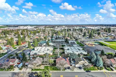 View/Area - 1530 Hannah Ct, Dixon, CA 95620 photo 6 of 6