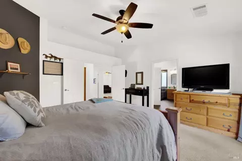 Bedroom - 1530 Hannah Ct, Dixon, CA 95620 photo 4 of 9