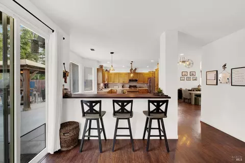 Kitchen - 1530 Hannah Ct, Dixon, CA 95620 photo 11 of 11