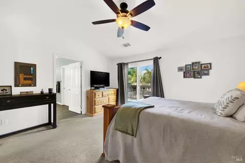 Bedroom - 1530 Hannah Ct, Dixon, CA 95620 photo 2 of 9