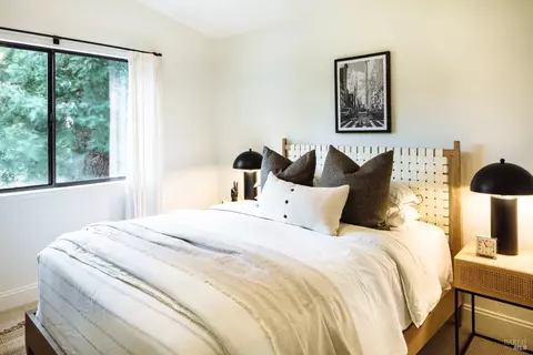 Bedroom - 8907 Clothier Ln, Cotati, CA 94931 photo 4 of 5