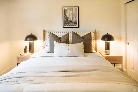 Bedroom - 8907 Clothier Ln, Cotati, CA 94931 photo 5 of 5