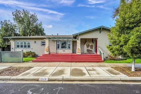 1949 Spencer St, Napa, CA 94559