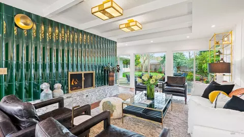 2414 Mendota Way, Santa Rosa, CA 95404