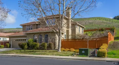 Exterior - 1824 Landmark Dr, Vallejo, CA 94591 photo 3 of 22
