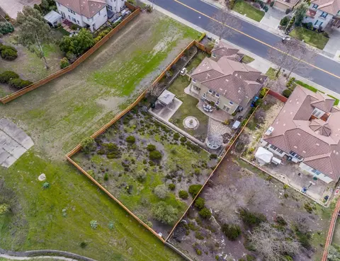 View/Area - 1824 Landmark Dr, Vallejo, CA 94591 photo 14 of 25