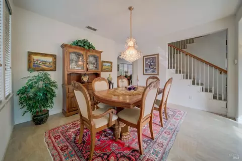 Dining - 1824 Landmark Dr, Vallejo, CA 94591 photo 3 of 7