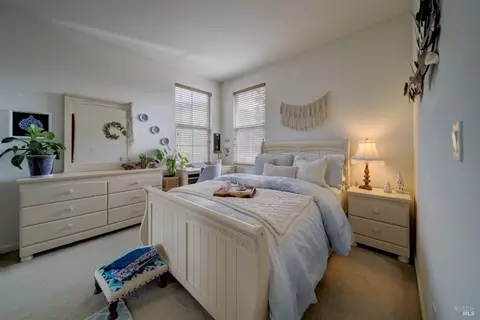Bedroom - 1824 Landmark Dr, Vallejo, CA 94591 photo 4 of 10
