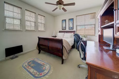 Bedroom - 1824 Landmark Dr, Vallejo, CA 94591 photo 8 of 10