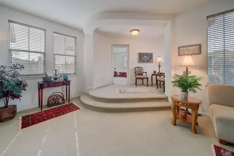 Entry Way - 1824 Landmark Dr, Vallejo, CA 94591 photo 6 of 7