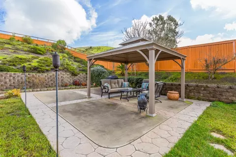 Exterior - 1824 Landmark Dr, Vallejo, CA 94591 photo 18 of 22