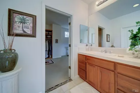 Bath - 1824 Landmark Dr, Vallejo, CA 94591 photo 8 of 8