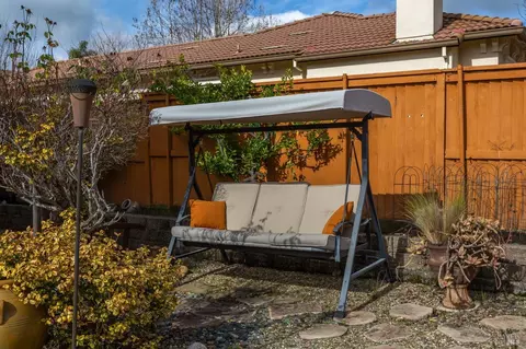 Exterior - 1824 Landmark Dr, Vallejo, CA 94591 photo 17 of 22