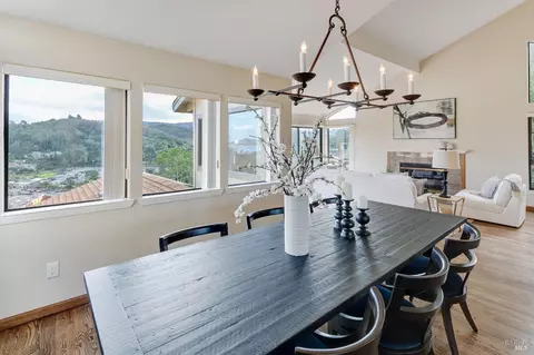 Dining - 269 Greene St, Mill Valley, CA 94941 photo 1 of 2