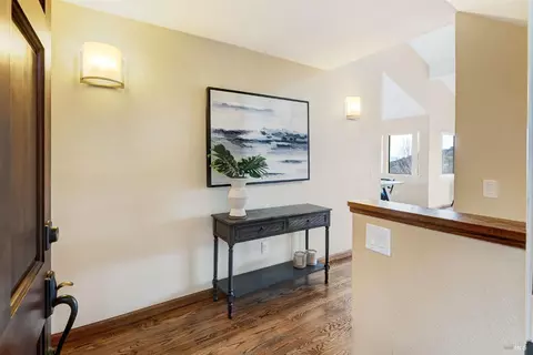 Entry Way - 269 Greene St, Mill Valley, CA 94941 photo 3 of 3