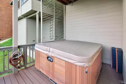 Exterior - 269 Greene St, Mill Valley, CA 94941 photo 7 of 11