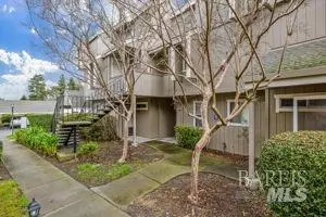 7625 Camino Colegio, Rohnert Park, CA 94928