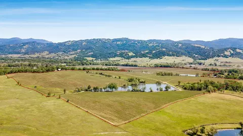 10540 W Side Potter Valley Rd, Potter Valley, CA 95469