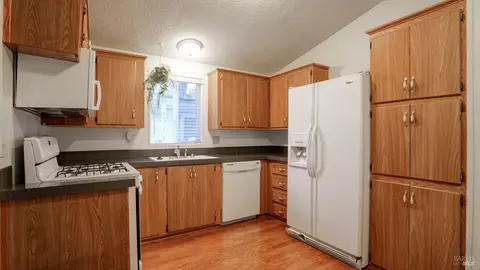 29 Anza Ct, Fairfield, CA 94533 photo 8