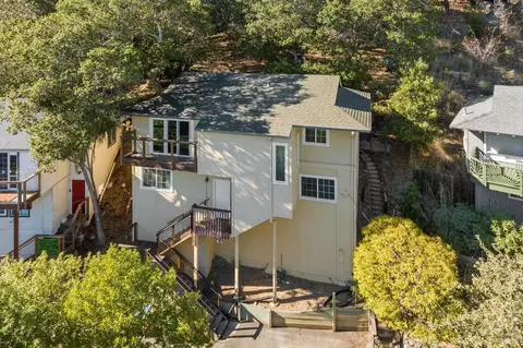 41 Vineyard Dr, San Rafael, CA 94901