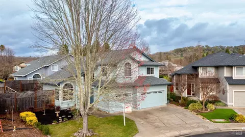 Exterior - 9216 Piccadilly Cir, Windsor, CA 95492 photo 9 of 9