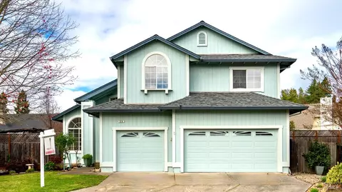 Exterior - 9216 Piccadilly Cir, Windsor, CA 95492 photo 2 of 9