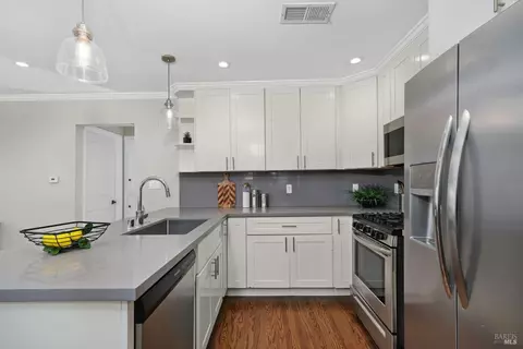 3308 Hazelwood St, Vallejo, CA 94591 photo 13