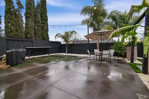 403 Temple Dr, Vacaville, CA 95687 photo 43