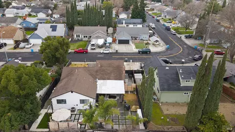 403 Temple Dr, Vacaville, CA 95687 photo 54