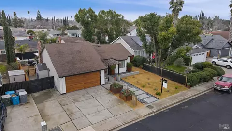 403 Temple Dr, Vacaville, CA 95687 photo 60