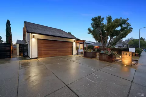 403 Temple Dr, Vacaville, CA 95687 photo 6