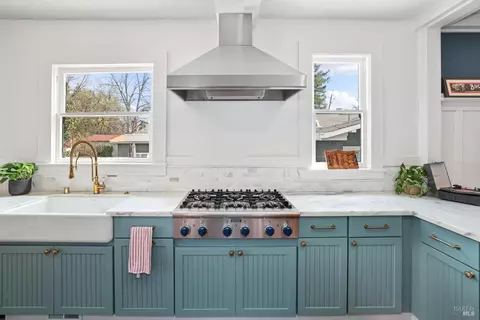 Kitchen - 107 Main St, Vacaville, CA 95688 photo 4 of 6