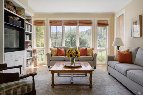 Living - 75 Wild Iris Rd, San Geronimo, CA 94963 photo 4 of 4
