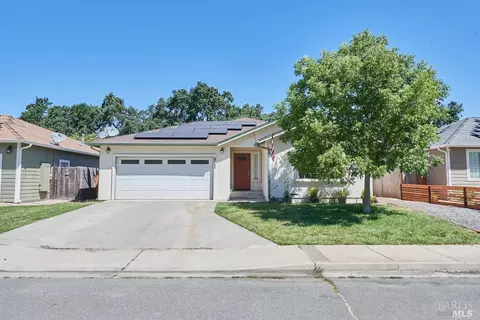 1020 Penelope Ct, Lakeport, CA 95453