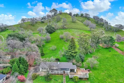 View/Area - 378 Vine St, Vacaville, CA 95688 photo 8 of 9