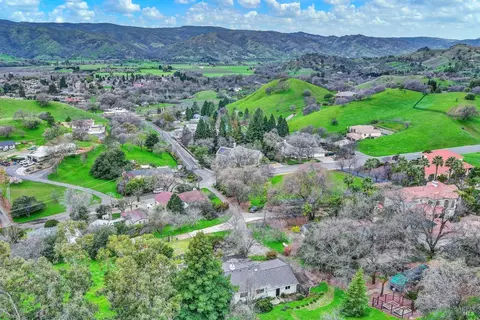 View/Area - 378 Vine St, Vacaville, CA 95688 photo 4 of 9