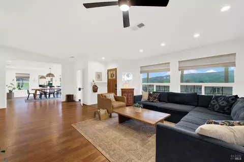 Living - 378 Vine St, Vacaville, CA 95688 photo 1 of 7
