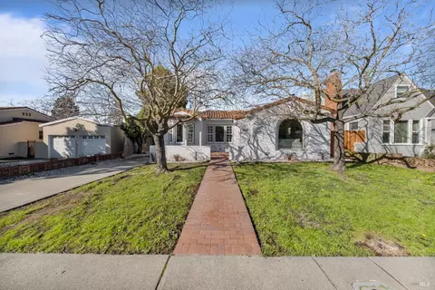 105 Ventura St, Vallejo, CA 94590