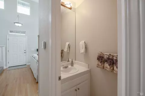 9547 Ashley Dr, Windsor, CA 95492 photo 19