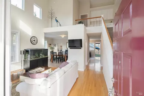 9547 Ashley Dr, Windsor, CA 95492 photo 4
