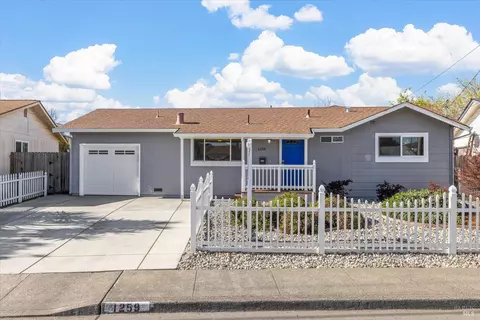 1259 Marian Way, Petaluma, CA 94954