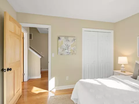 Bedroom - 49 E Crescent Dr, San Rafael, CA 94901 photo 4 of 4