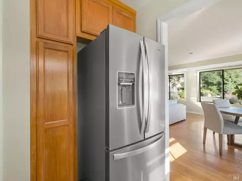 Kitchen - 49 E Crescent Dr, San Rafael, CA 94901 photo 4 of 4