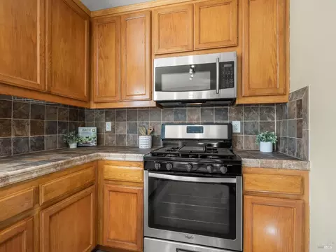 Kitchen - 49 E Crescent Dr, San Rafael, CA 94901 photo 2 of 4