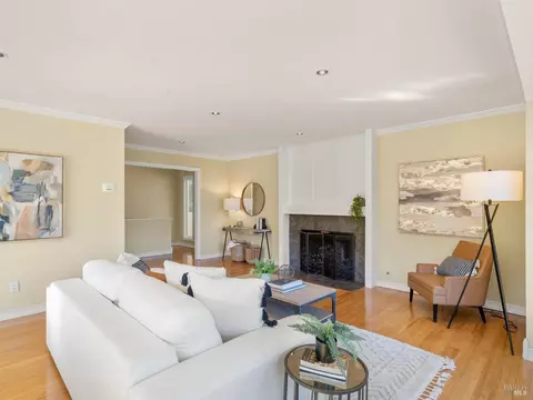 Living - 49 E Crescent Dr, San Rafael, CA 94901 photo 2 of 7