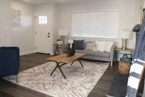 420 Fordham Cir, Vallejo, CA 94589 photo 2