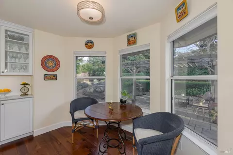 Dining - 8841 Lund Hill Ln, Cotati, CA 94931 photo 4 of 4